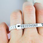 تعیین سایز انگشتر؛ چگونه سایز انگشتر را اندازه‌‌گیری کنیم؟