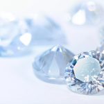 سنگ کوبیک زیرکونیا چیست و چه تفاوتی با الماس دارد؟